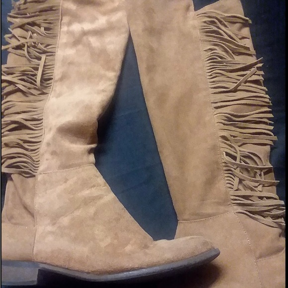 Tan / darker tan fringe knee boots - Picture 2 of 2